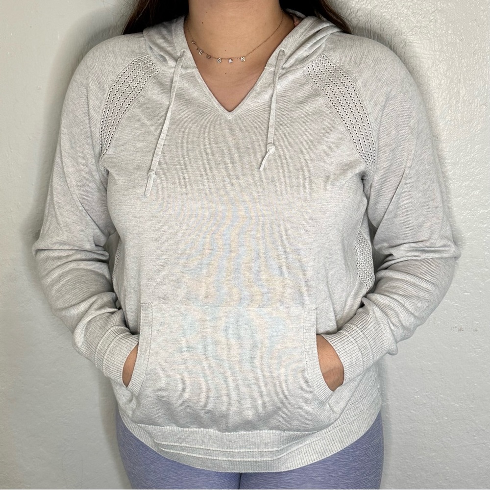 Light Gray Athleta Lightweight Hoodie Sweatshirt Size Large